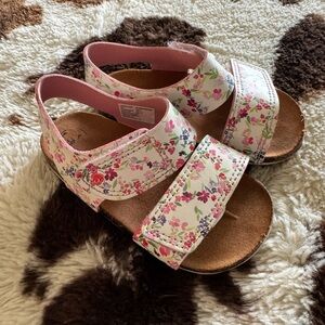 Toddler floral sandals
